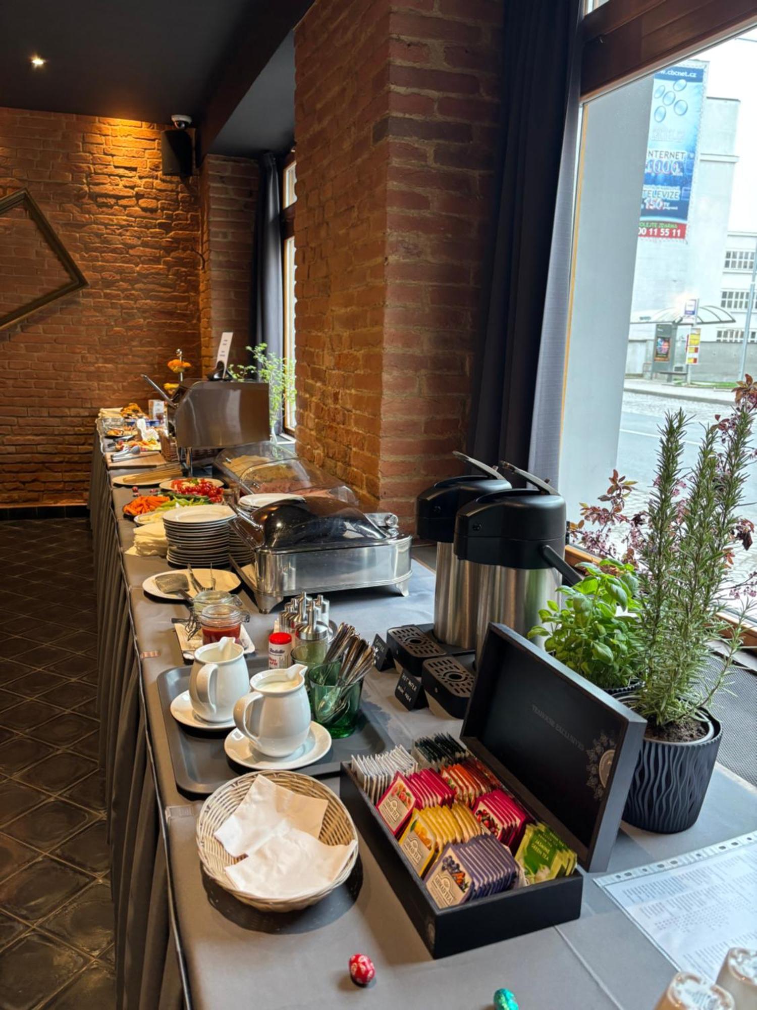Rozmaryn Hotel B&B Rakovnik Ngoại thất bức ảnh